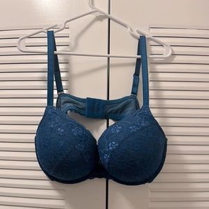 Torrid push up plunge